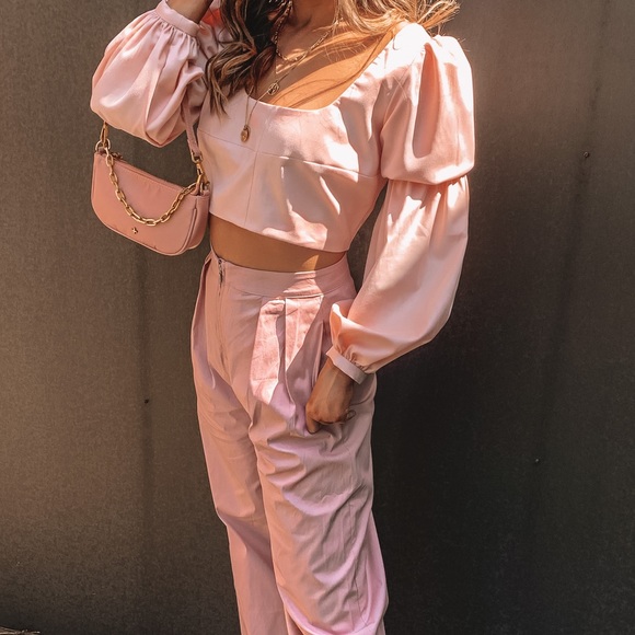Lovers + Friends Tops - Lovers + Friends Pink Crop Top